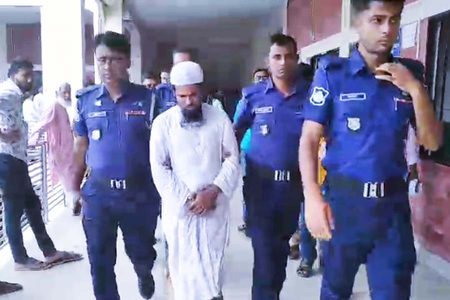 ছাত্রী ধর্ষণ মামলায় গ্রেপ্তার আমানুল্লাহ ৩ দিনের রিমান্ডে