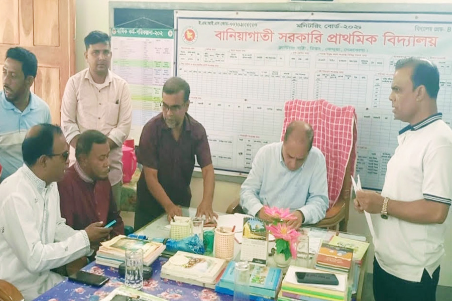 হাজিরা খাতায় স্বাক্ষর, শ্রেণিকক্ষে নেই শিক্ষক ও এমপির ক্ষোভ