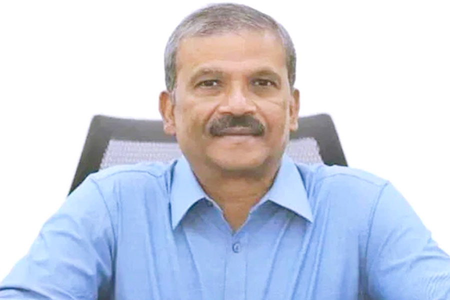 নতুন ক্রীড়া উপদেষ্টা আসিফ নজরুলকে বিসিবির শুভেচ্ছা