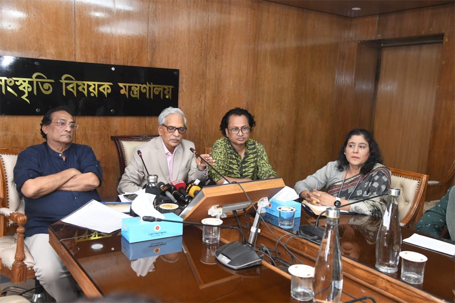 সংস্কৃতি বিষয়ক মন্ত্রী নিতাই রায় চৌধুরী। ছবি: ভিওডি বাংলা