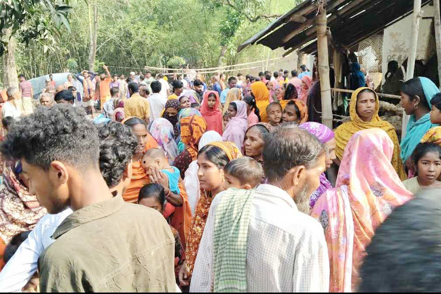 দেশজুড়ে কয়েক ঘণ্টার ব্যবধানে ৫ জেলায় ১১ মরদেহ উদ্ধার