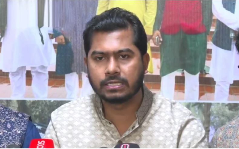 ভোট পেতে আওয়ামী তোষামোদে ব্যস্ত রাজনৈতিক দলগুলো: নুর