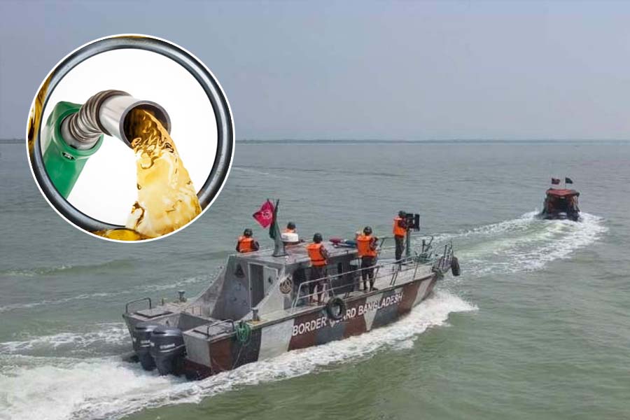 মিয়ানমারে পাচার হচ্ছে ডিজেল, সীমান্তজুড়ে কড়া নজরদারি