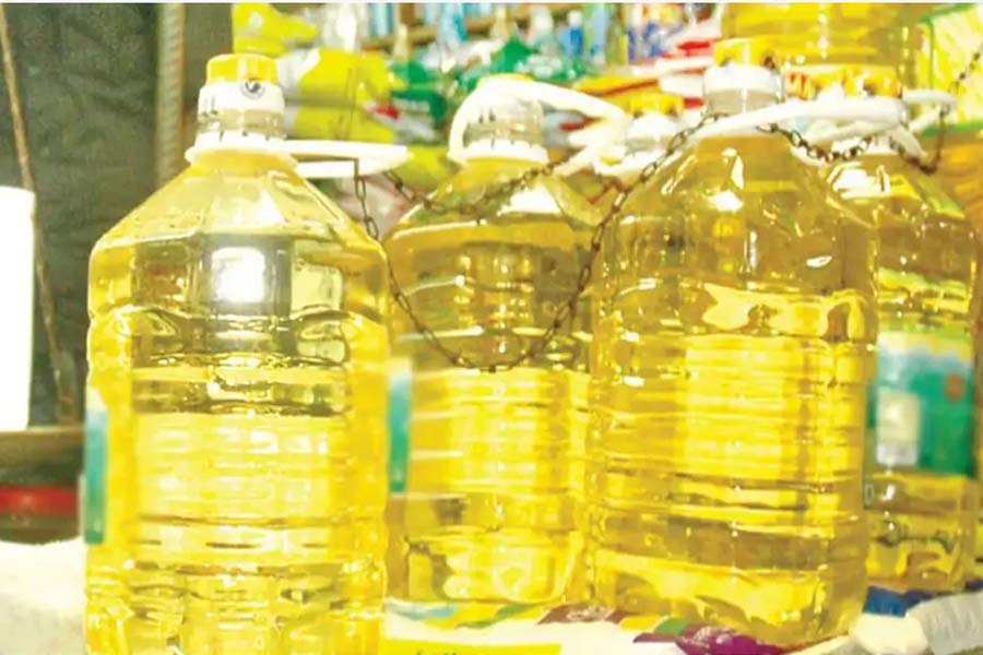 বাড়ল সয়াবিন তেলের দাম