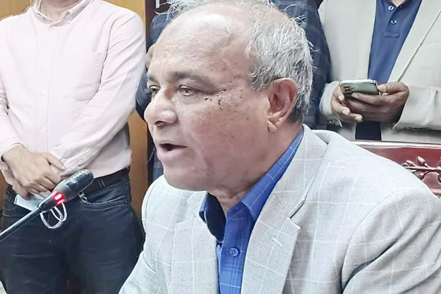 পেঁয়াজ আমদানি হলে দাম কমবে, সবজির দাম সহনীয়:  স্বরাষ্ট্র উপদেষ্টা