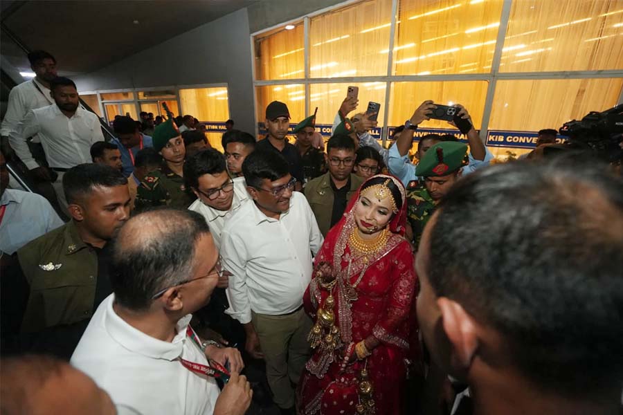 কেআইবিতে বিয়ের আয়োজন, কর্মসূচি সংক্ষিপ্ত করলেন প্রধানমন্ত্রী