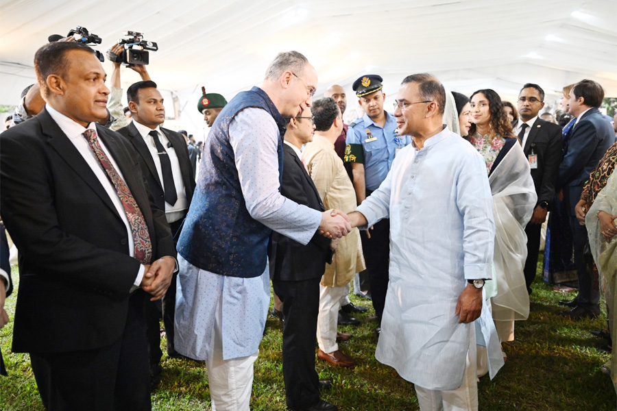 কূটনীতিকদের সম্মানে প্রধানমন্ত্রীর ইফতার