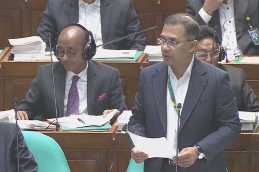 শিক্ষা খাতে জিডিপির ৫ শতাংশ বরাদ্দের প্রতিশ্রুতি প্রধানমন্ত্রীর