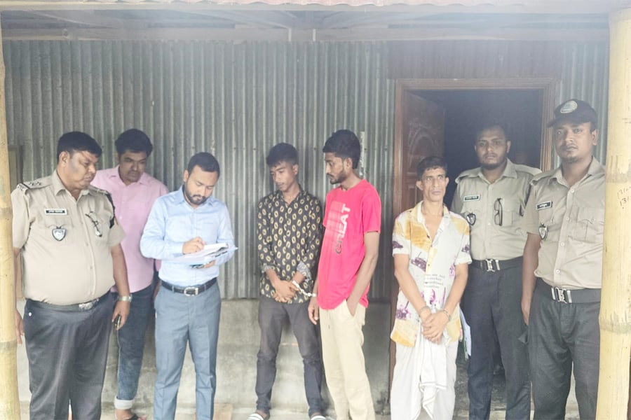 ভাঙ্গুড়ায় মাদক সেবনের অভিযোগে তিনজনকে অর্থদন্ড ও কারাদণ্ড
