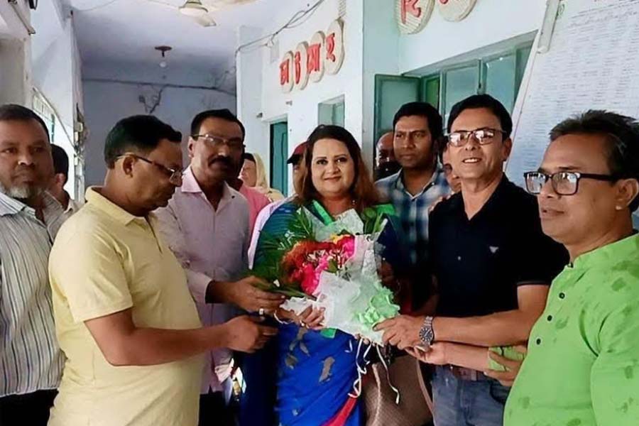 চাটমোহর মহিলা ডিগ্রি কলেজে সংসদ সদস্য রুমাকে সংবর্ধনা
