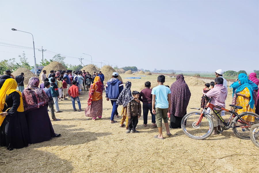 সুজানগরে চোর সন্দেহে গণপিটুনিতে যুবক নিহত