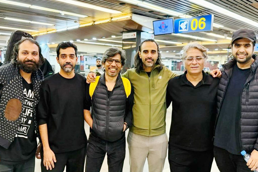 ঢাকায় এসেও কনসার্ট স্থগিত পাকিস্তানি ব্যান্ড ‘কাভিশ’