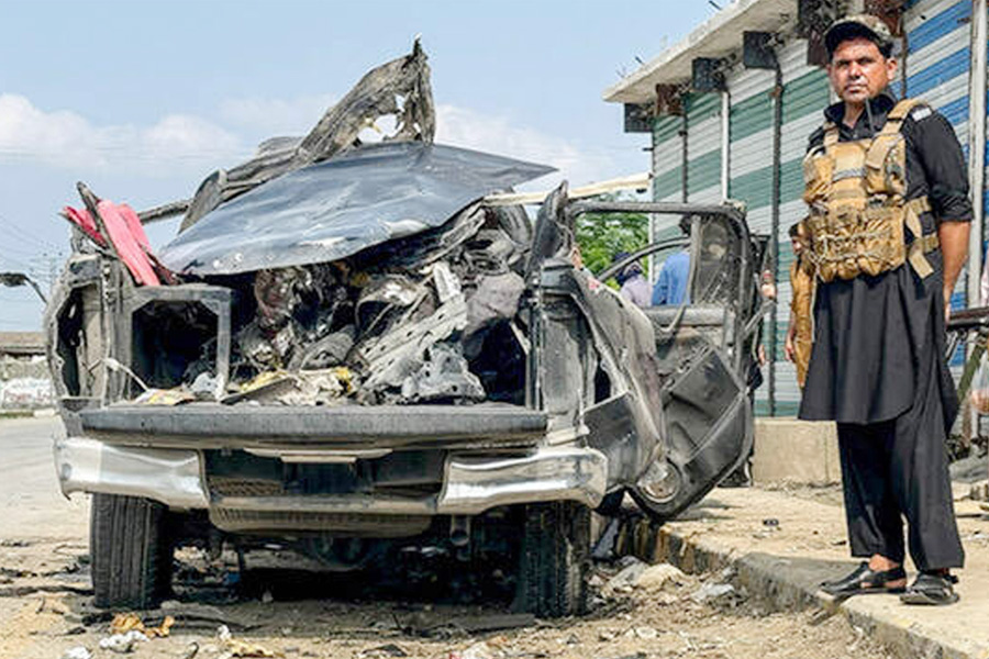 খাইবার পাখতুনখাওয়ায় সন্ত্রাসী হামলায় ৫ পুলিশ নিহত