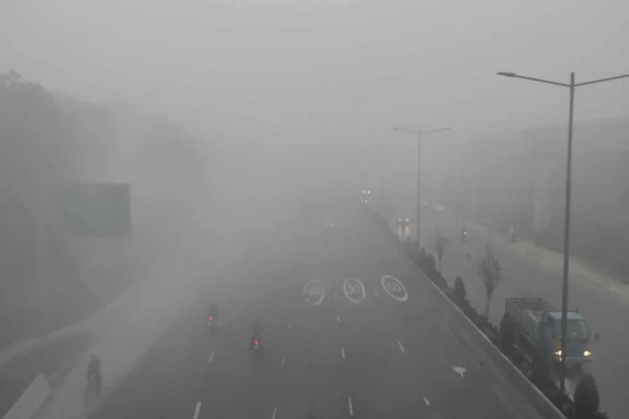 আংশিক মেঘলা আকাশ, তাপমাত্রা অপরিবর্তিত