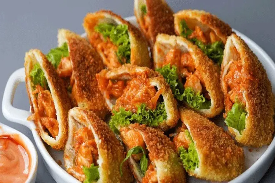 ঘরেই বানান চটপটে পকেট চিকেন শর্মা