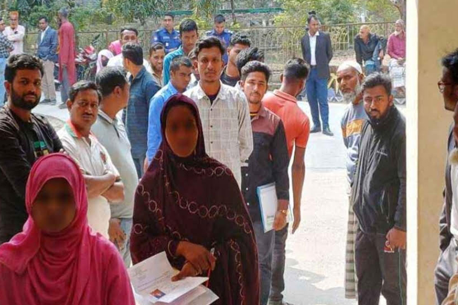 জাতীয় সংগীত লিখতে ব্যর্থ গ্রাম পুলিশ পদে ৩৮ চাকরিপ্রার্থী