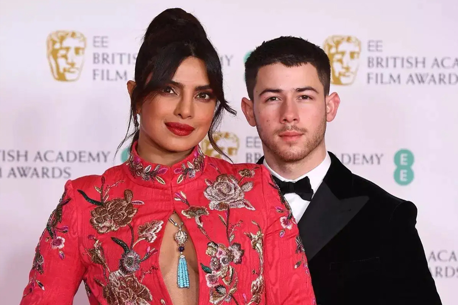 কপিল শোতে প্রিয়াঙ্কার খোলামেলা প্রেমকথা