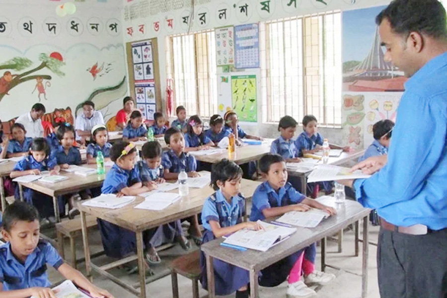 প্রাথমিকের প্রধান শিক্ষকদের বেতন দশম গ্রেডে উন্নীত