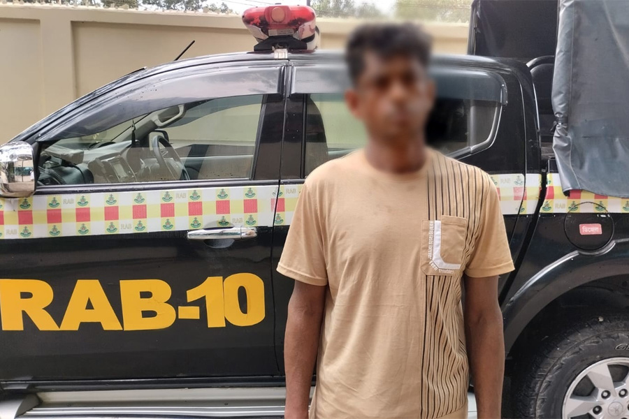 আলফাডাঙ্গায় ৮৮ পিস ইয়াবাসহ আটক ১