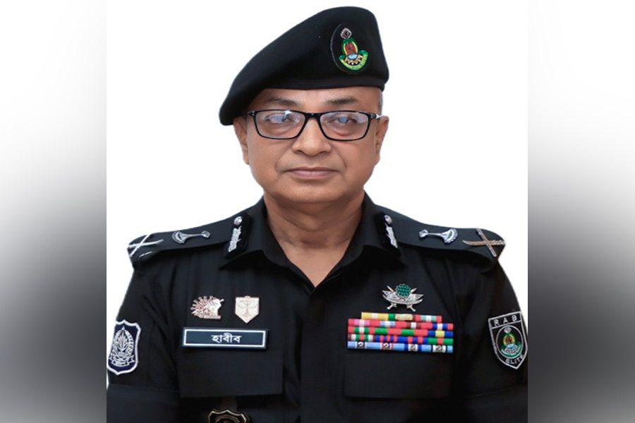 দায়িত্ব গ্রহণ করেছেন র‌্যাবের নতুন মহাপরিচালক আহসান হাবীব পলাশ