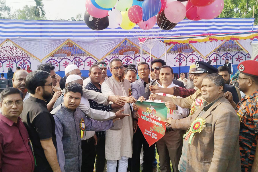 রাজারহাটে যথাযোগ্য মর্যাদায় মহান স্বাধীনতা ও জাতীয় দিবস পালিত