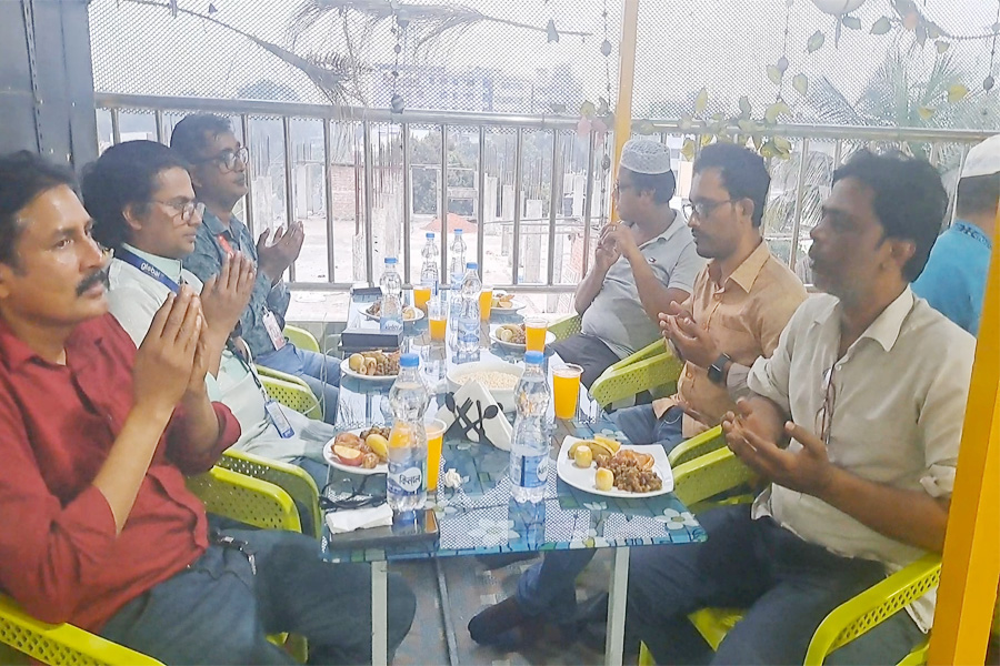 রাজবাড়ীতে গণমাধ্যমকর্মী ও সুধীজনদের নিয়ে ইফতার মাহফিল
