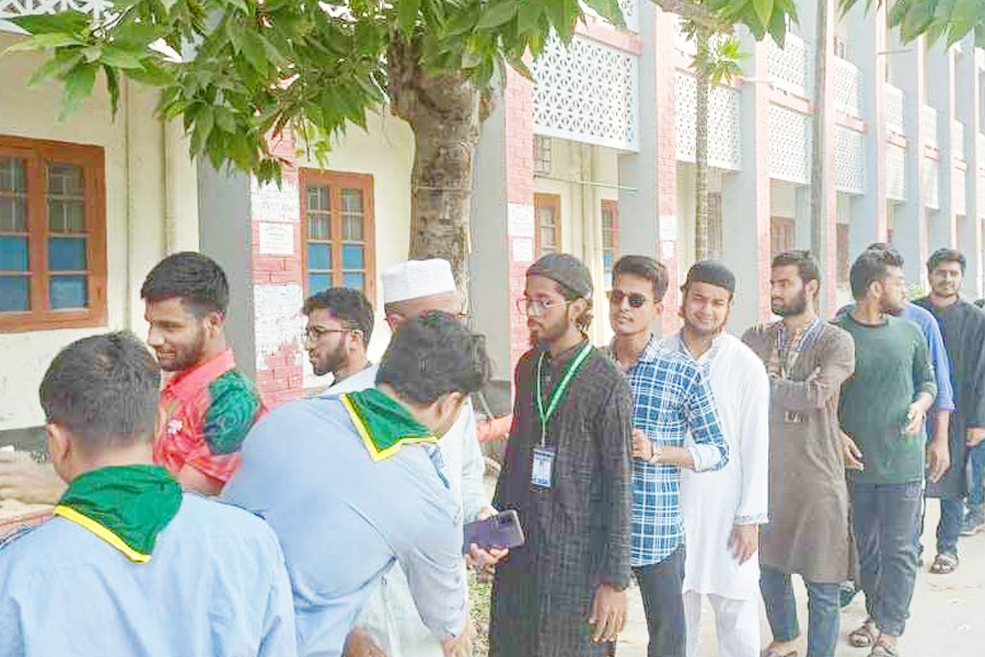 রাকসু নির্বাচনের ভোটগ্রহণ শুরু