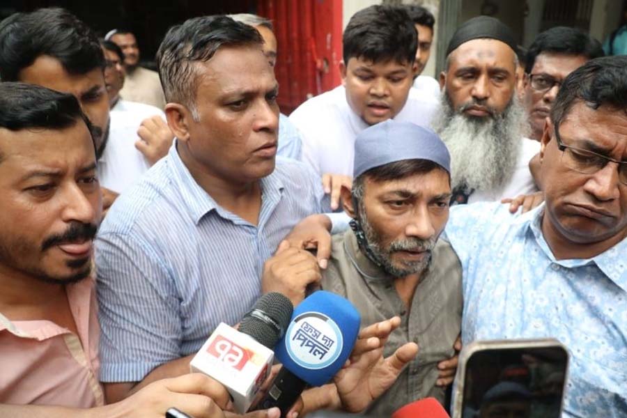প্রধানমন্ত্রীর দেওয়া সময়ের মধ্যে মেয়ে হত্যার বিচার পেয়েছি: রামিসার বাবা