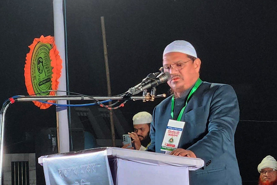 জমিদারি রাজনীতি আর চায় না মানুষ: রেজাউল করিম