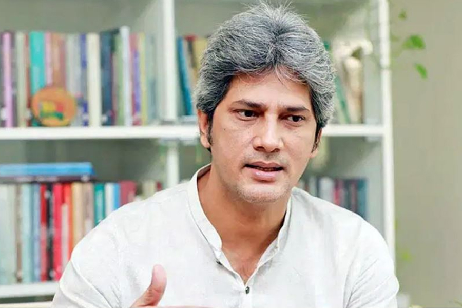 সরে যাচ্ছেন সাকির আসনের হেভিওয়েট স্বতন্ত্র প্রার্থী