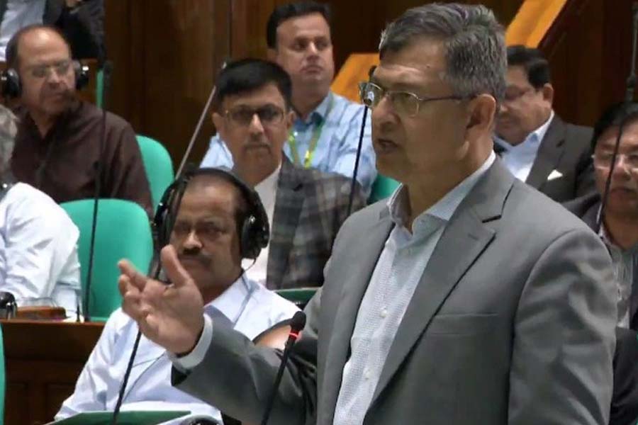 রাষ্ট্রপতির আদেশকে ‘অবৈধ’ বললেন স্বরাষ্ট্রমন্ত্রী