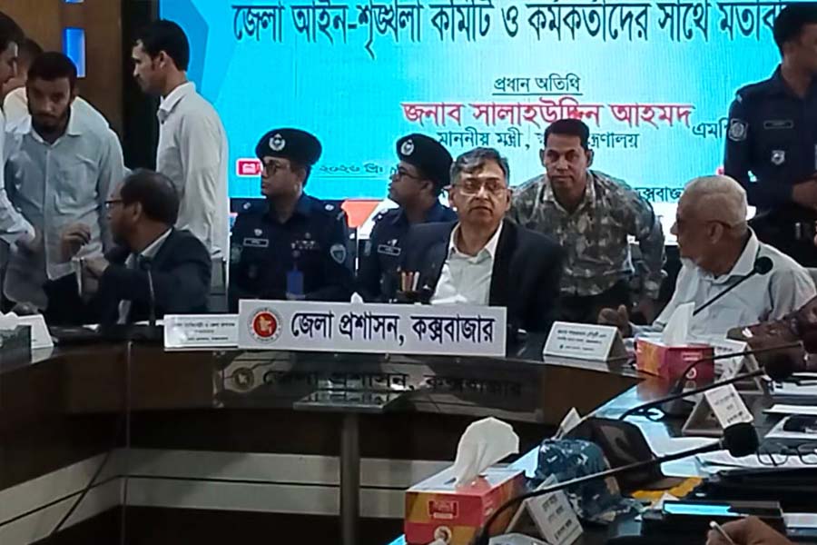 কক্সবাজার সৈকতের অবৈধ স্থাপনা উচ্ছেদে ১ সপ্তাহ সময়: স্বরাষ্ট্রমন্ত্রী