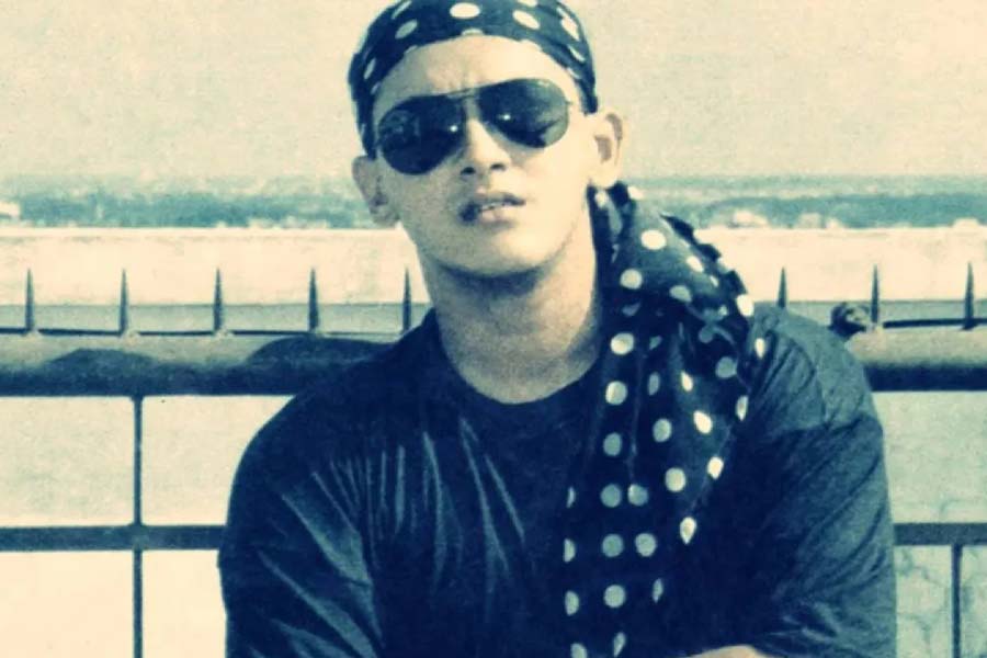 ৩০ বছর পর সালমান শাহ’র মরদেহ উত্তোলনের নির্দেশ