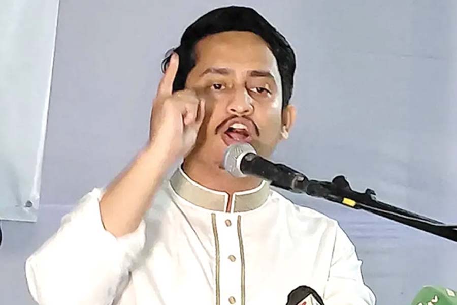 সরকার না হয় শক্তিশালী বিরোধী দল হবো: সারজিস