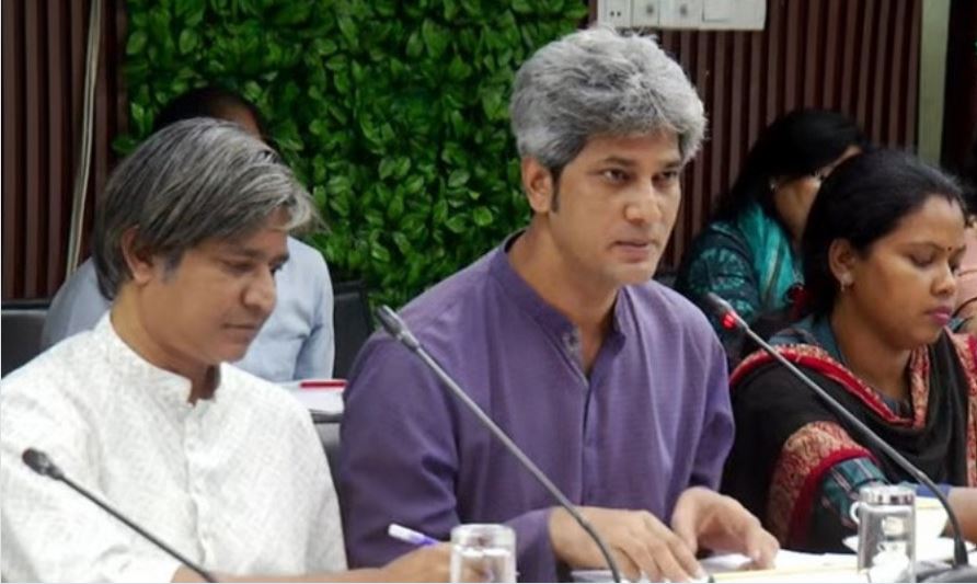 গণভোট-সংসদ নির্বাচনে পৃথক বুথের সুপারিশ সাকির