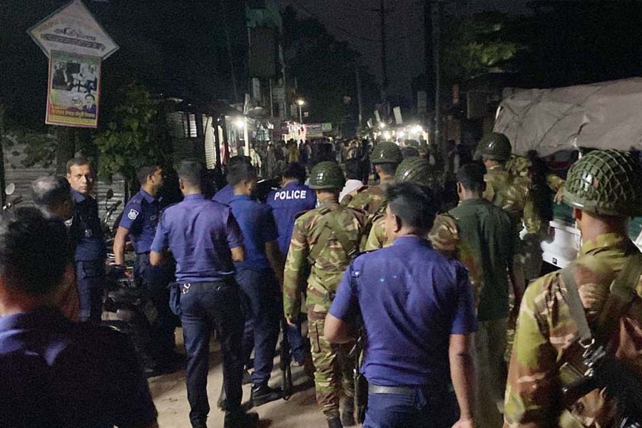 বিএনপি–শিবির সংঘর্ষে আহত অন্তত ৪০ জন