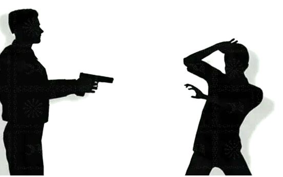 খুলনায় বিএনপি নেতার কার্যালয়ে বোমা-গুলি, নিহত ১