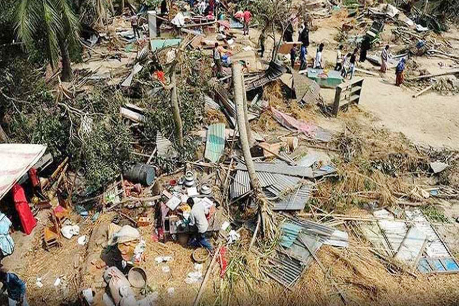 সিডরের ১৮ বছর: শুকায়নি ক্ষত, কাটেনি আতঙ্ক