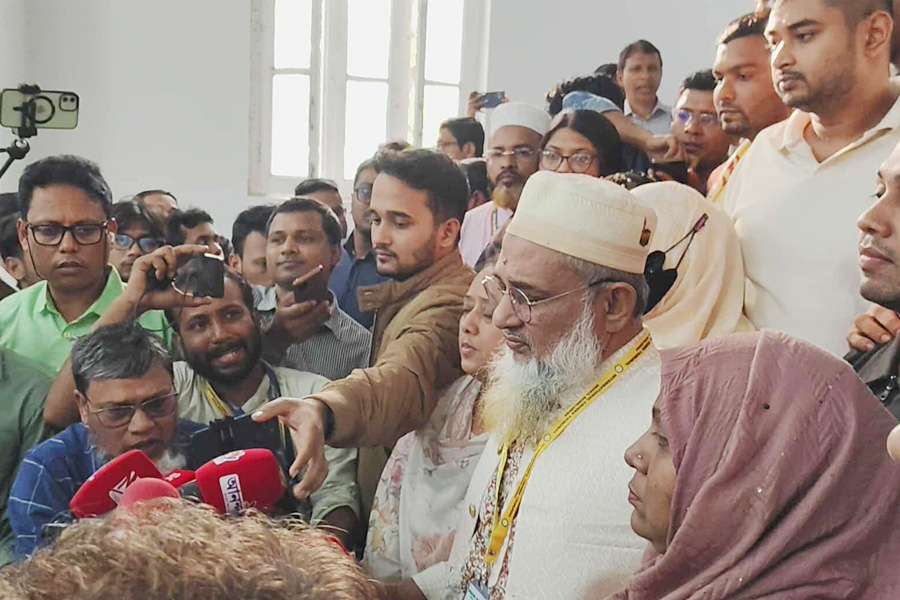 ফাঁসির রায় কার্যকর না হলে শহীদদের মুখে হাসি ফোটবে না