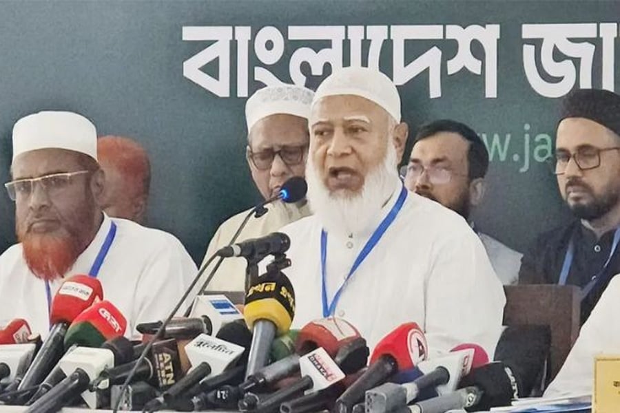 রাজধানীর আল ফালাহ মিলনায়তনে বক্তব্য দিয়েছেন ডা. শফিকুর রহমান। ছবি: ভিওডি বাংলা