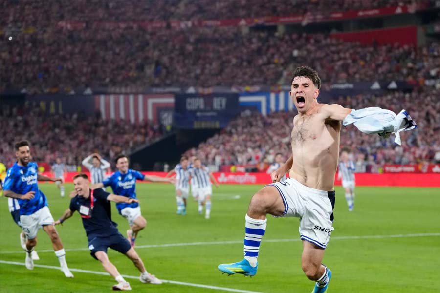 পেনাল্টিতে ব্যর্থ আতলেতিকো, শিরোপা সোসিয়েদাদের