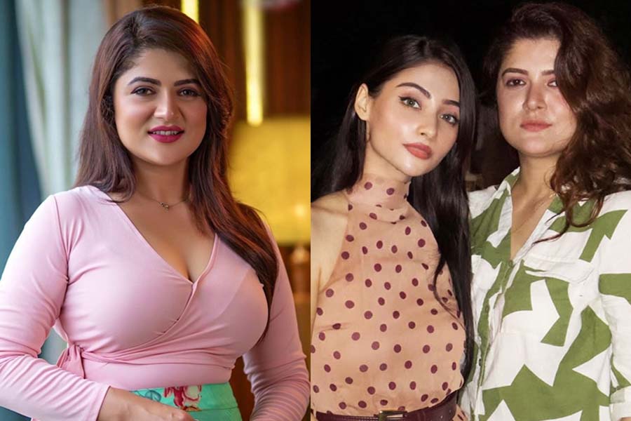 হবু পুত্রবধূর জন্মদিনে আদরে ভাসালেন শ্রাবন্তী