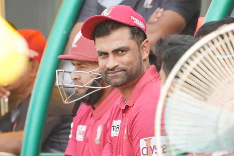 তামিম ইকবাল বিপিএল থেকে সরে দাঁড়ালেন
