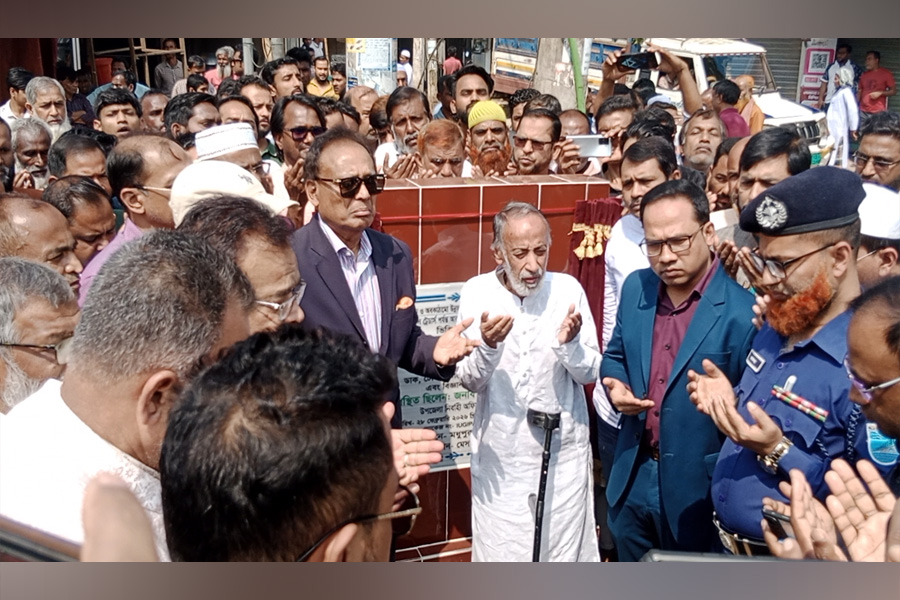 তরুণদের ডিজিটালে রূপান্তর, আইসিটিতে যুক্তের মহাপরিকল্পনা