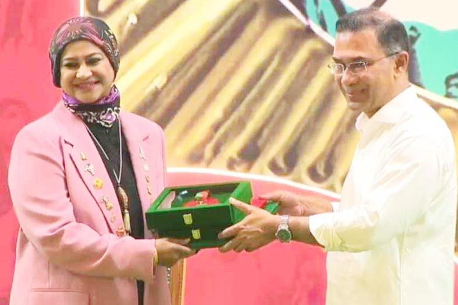 ক্রীড়ায়  স্বাধীনতা পুরস্কার পেলেন জোবেরা লিনু