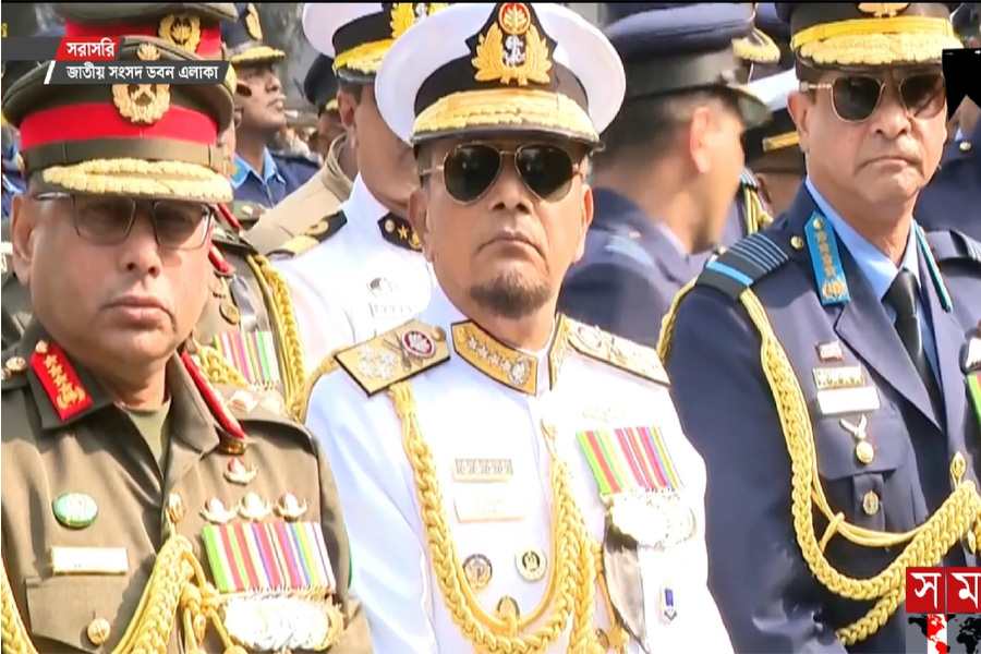 খালেদা জিয়ার জানাজায় অংশ নিতে তিন বাহিনী প্রধান