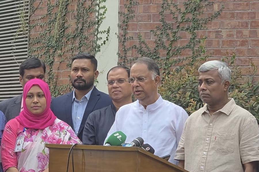 তেলের পর্যাপ্ত মজুত, ৯ মার্চ আসছে আরও দুই তেলবাহী জাহাজ