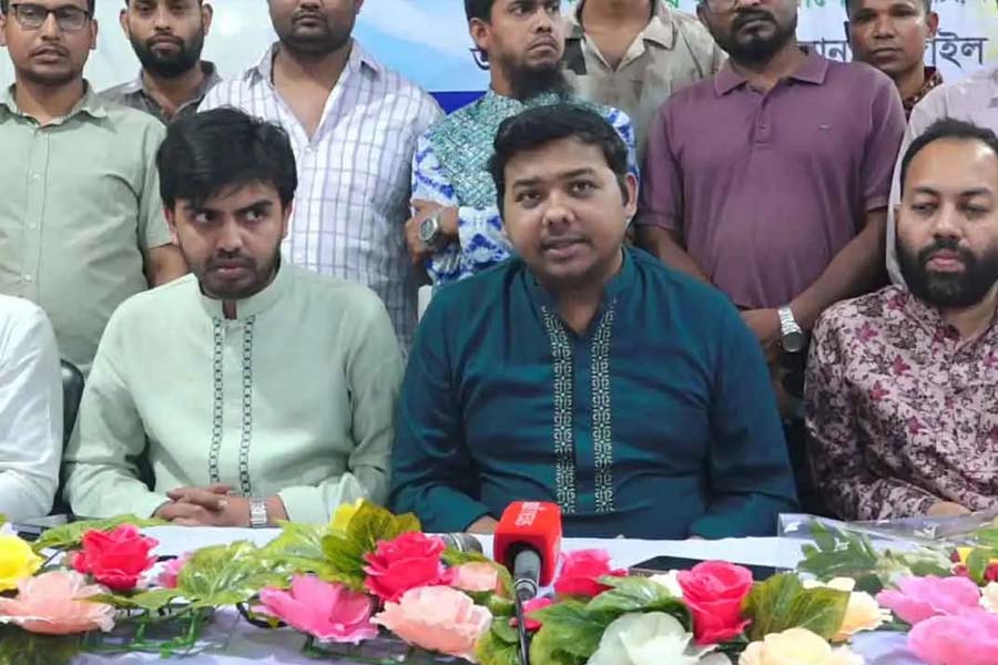 গণভোটের রায় মানতেই হবে: সারোয়ার তুষার