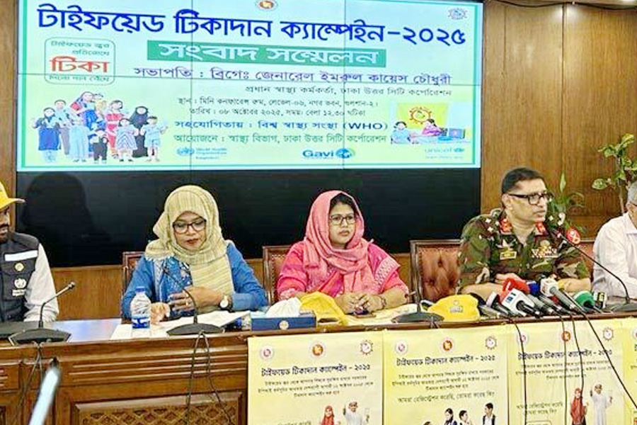 জন্মনিবন্ধন ছাড়াই টাইফয়েড টিকা মিলবে