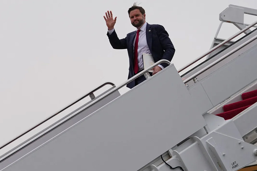 সমঝোতা ছাড়াই পাকিস্তান ছাড়ছে মার্কিন প্রতিনিধি দল